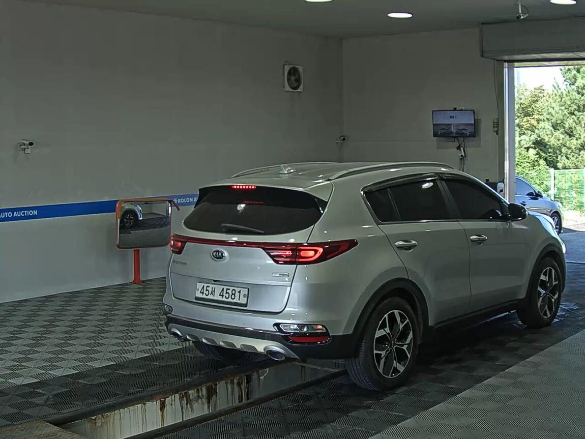 KIA SPORTAGE THE BOLD R2.0 DIESEL 2WD PRESTIGE 2019 - zdjęcie 5