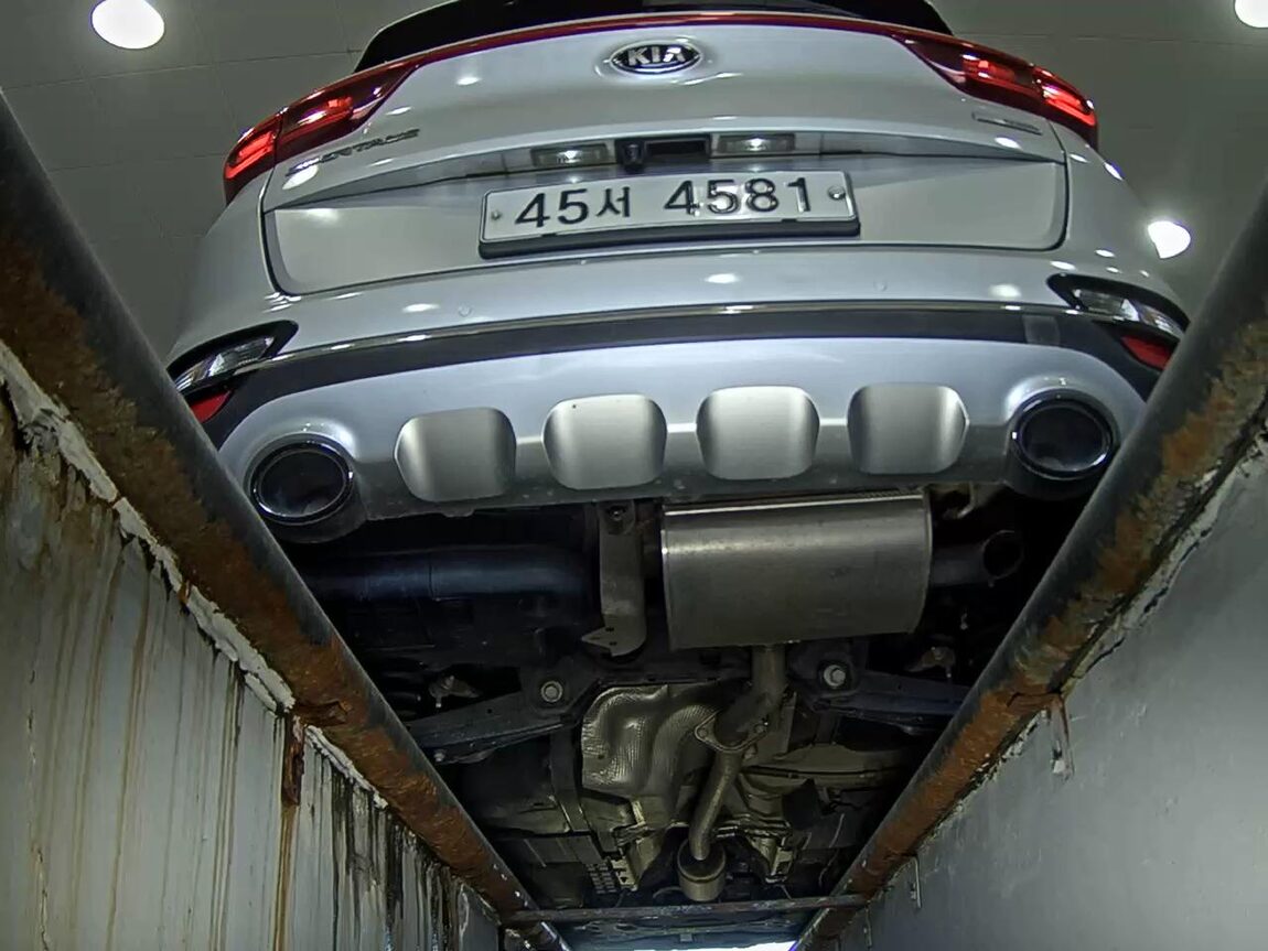 KIA SPORTAGE THE BOLD R2.0 DIESEL 2WD PRESTIGE 2019 - zdjęcie 8