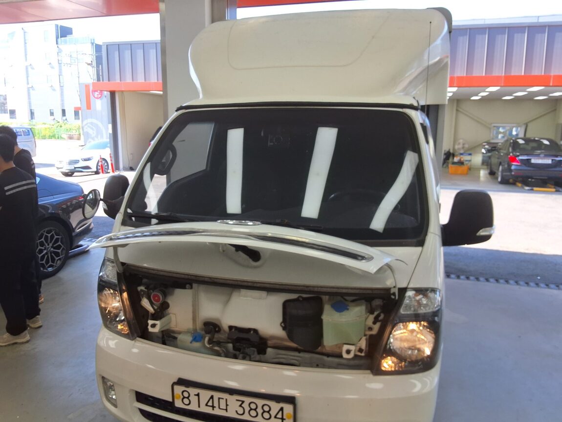 KIA BONGO III CARGO WING BODY 1.2 TON 2019 - zdjęcie 17