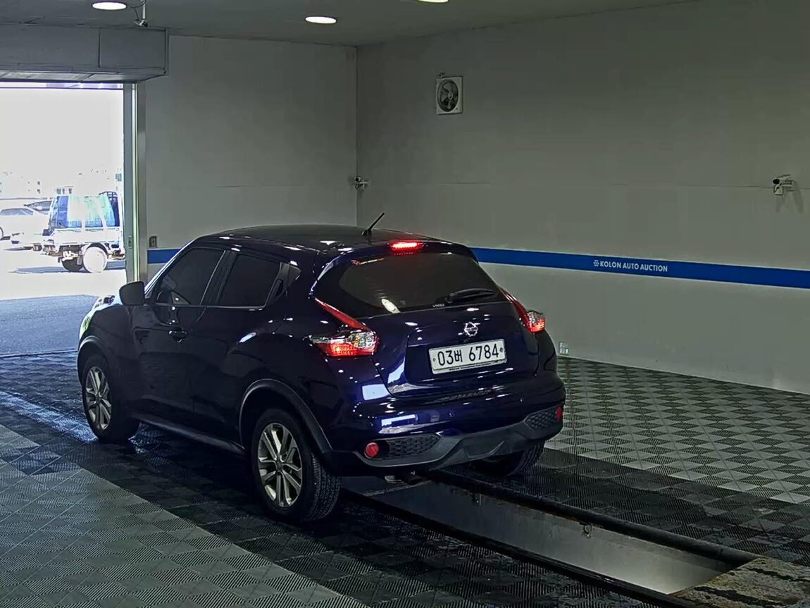 NISSAN JUKE 1.6 SV 2017 - zdjęcie 6