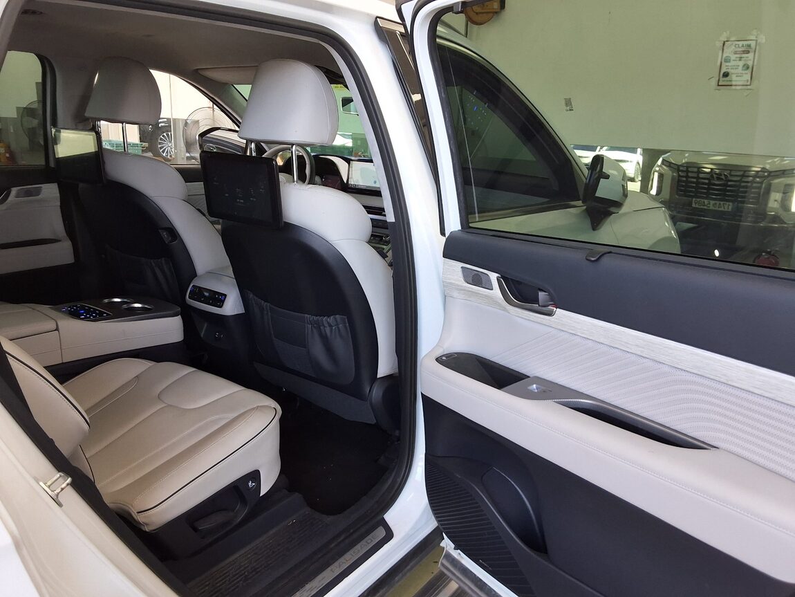 HYUNDAI THE NEW PALISADE 3.8 GASOLINE AWD CALLIGRAPHY VIP 2023 - zdjęcie 13