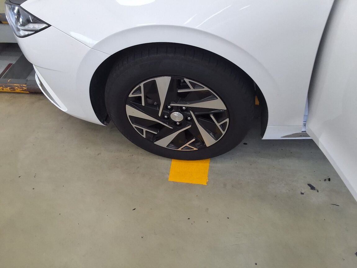 HYUNDAI THE NEW GRANDEUR IG HYBRID 2.4 HEV LE BLANC 2022 - zdjęcie 22