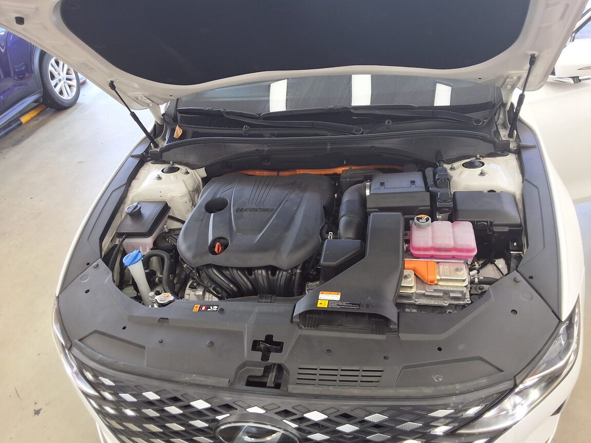 HYUNDAI THE NEW GRANDEUR IG HYBRID 2.4 HEV LE BLANC 2022 - zdjęcie 20