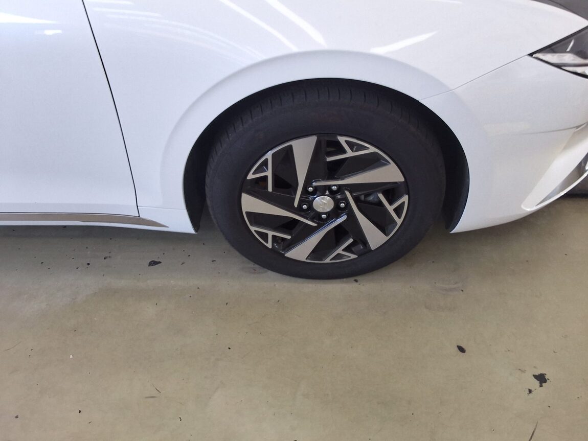 HYUNDAI THE NEW GRANDEUR IG HYBRID 2.4 HEV LE BLANC 2022 - zdjęcie 24