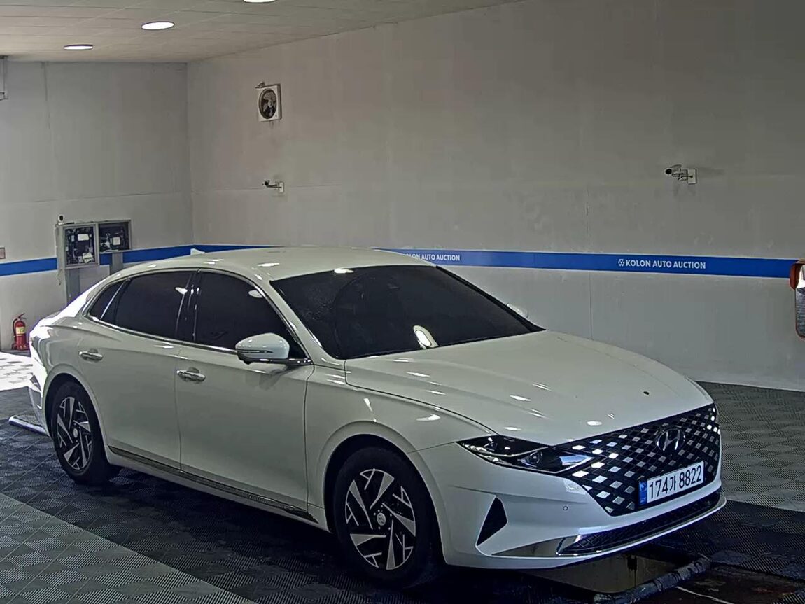 HYUNDAI THE NEW GRANDEUR IG HYBRID 2.4 HEV LE BLANC 2022 - zdjęcie 3