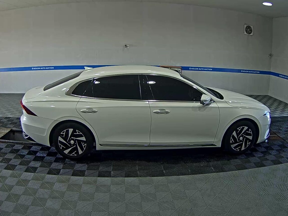 HYUNDAI THE NEW GRANDEUR IG HYBRID 2.4 HEV LE BLANC 2022 - zdjęcie 4