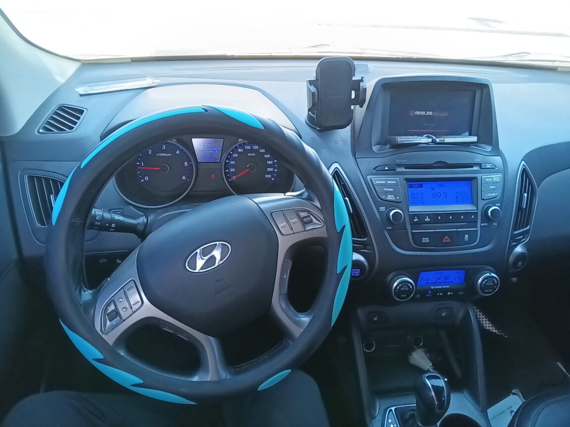 HYUNDAI NEW TUCSON ix DIESEL R2.0 2WD SMART SPECIAL 2014 - zdjęcie 17