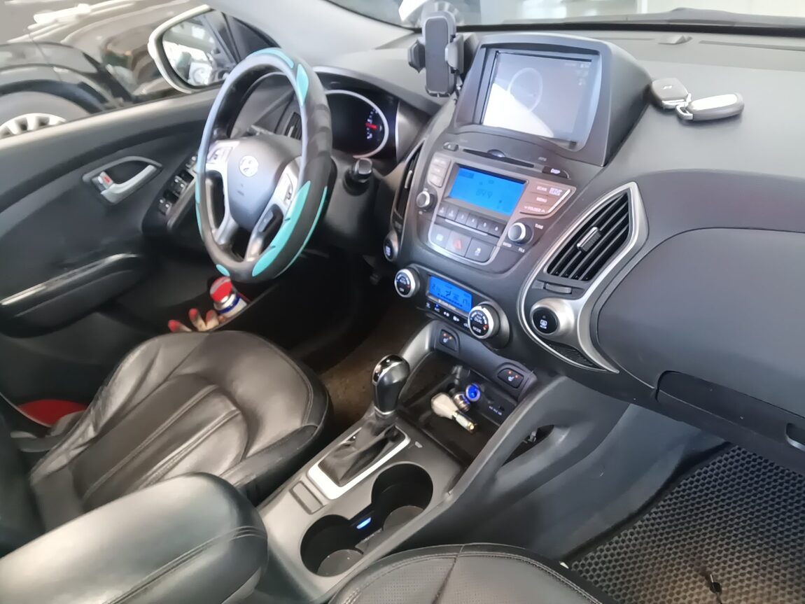 HYUNDAI NEW TUCSON ix DIESEL R2.0 2WD SMART SPECIAL 2014 - zdjęcie 20