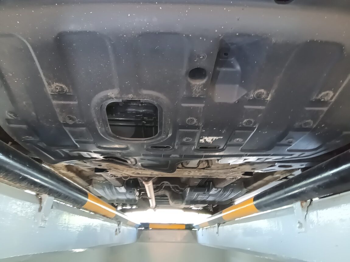 HYUNDAI NEW TUCSON ix DIESEL R2.0 2WD SMART SPECIAL 2014 - zdjęcie 22