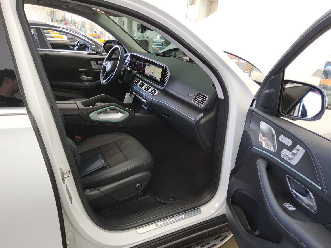 MERCEDES-BENZ GLE-CLASS (4TH GEN) GLE 300d 4MATIC 2024 - zdjęcie 14