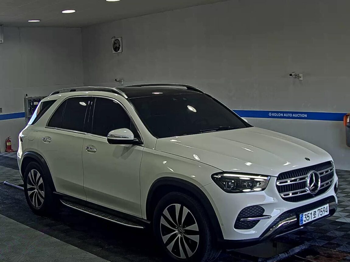 MERCEDES-BENZ GLE-CLASS (4TH GEN) GLE 300d 4MATIC 2024 - zdjęcie 3