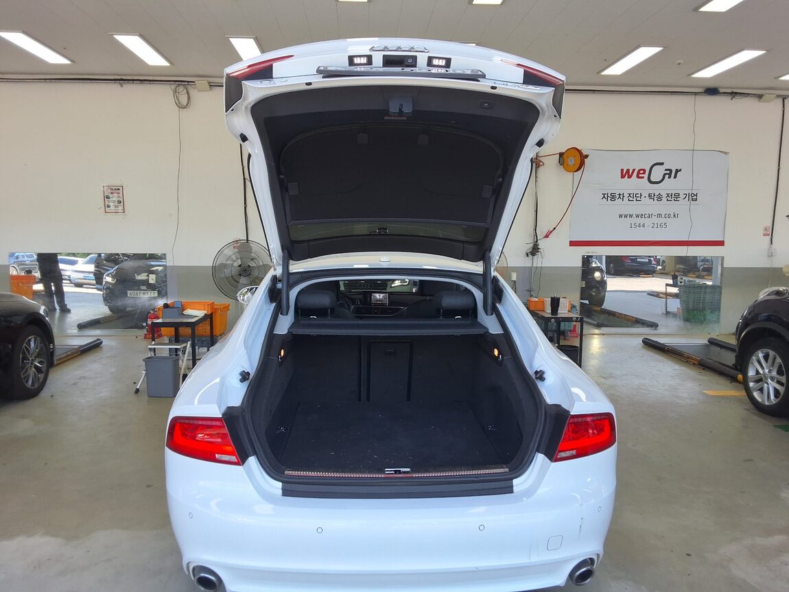 AUDI A7 3.0 TDI QUATTRO DYNAMIC 2014 - zdjęcie 16