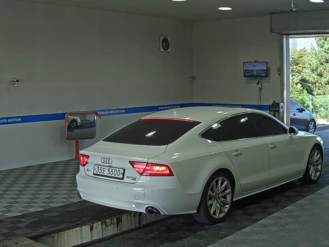 AUDI A7 3.0 TDI QUATTRO DYNAMIC 2014 - zdjęcie 5