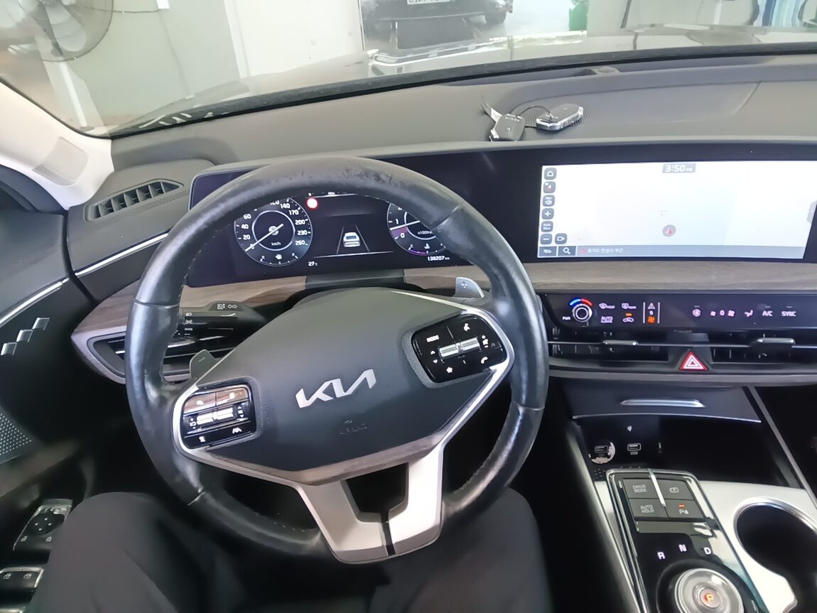 KIA K8 3.5 LPi RENTAL CAR TRENDY 2022 - zdjęcie 17