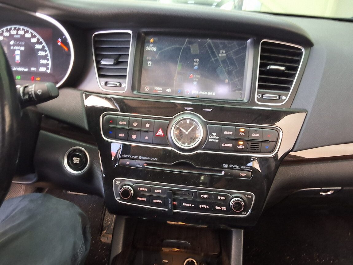 KIA THE NEW K7 3.0 GDI PRESTIGE 2015 - zdjęcie 24