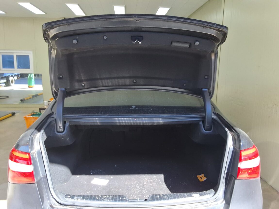KIA THE NEW K7 3.0 GDI PRESTIGE 2015 - zdjęcie 16