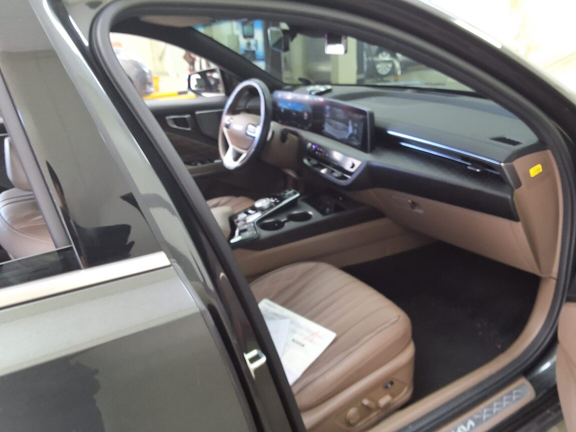 KIA K8 2.5 GDI SIGNATURE 2024 - zdjęcie 15