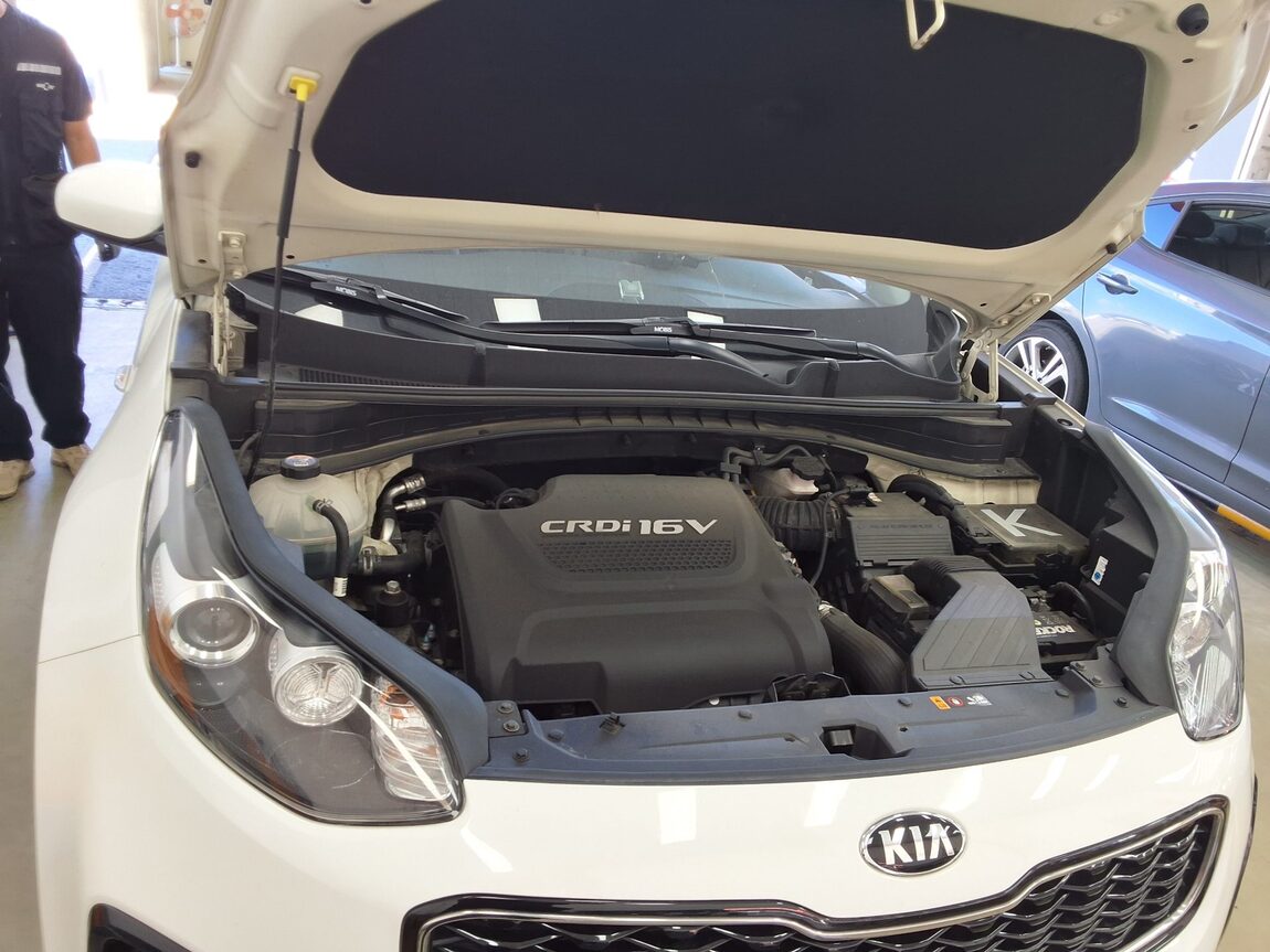 KIA NEW SPORTAGE R2.0 2WD TRENDY 2016 - zdjęcie 18