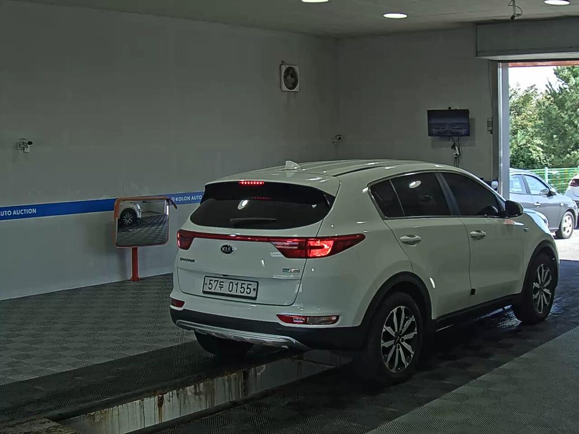 KIA NEW SPORTAGE R2.0 2WD TRENDY 2016 - zdjęcie 5