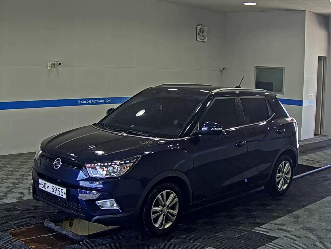 KG MOBILITY (SSANGYONG) TIVOLI GASOLINE 2WD VX 2016 - zdjęcie 2