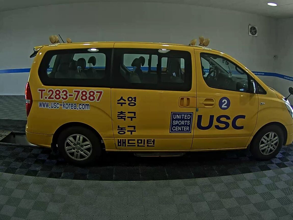 HYUNDAI GRAND STAREX CHILD SAFETY VEHICLE 12-SEATER 2017 - zdjęcie 4