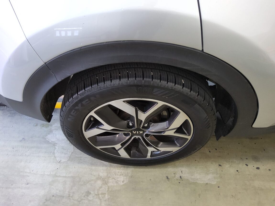 KIA SPORTAGE THE BOLD R2.0 DIESEL 2WD PRESTIGE 2019 - zdjęcie 26