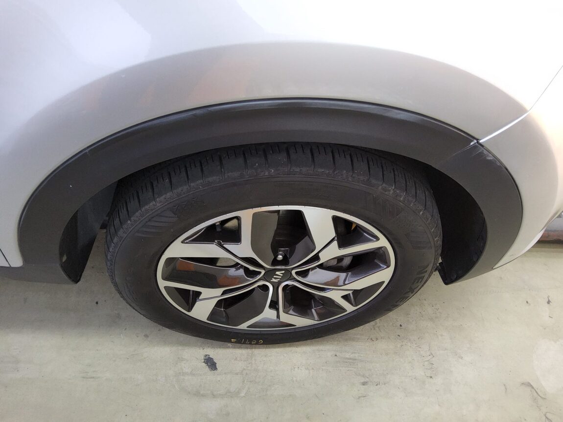 KIA SPORTAGE THE BOLD R2.0 DIESEL 2WD PRESTIGE 2019 - zdjęcie 25