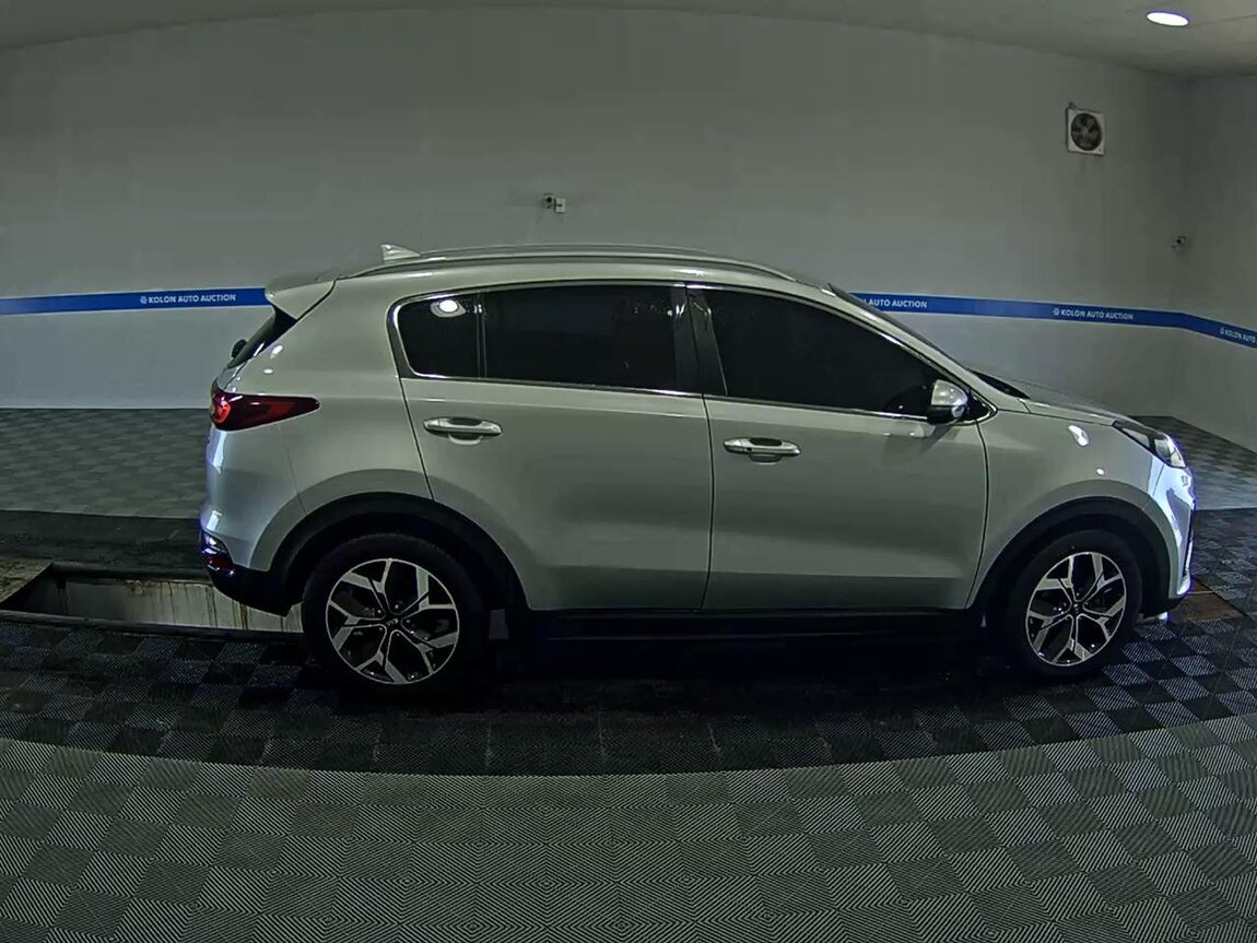 KIA SPORTAGE THE BOLD R2.0 DIESEL 2WD PRESTIGE 2019 - zdjęcie 4