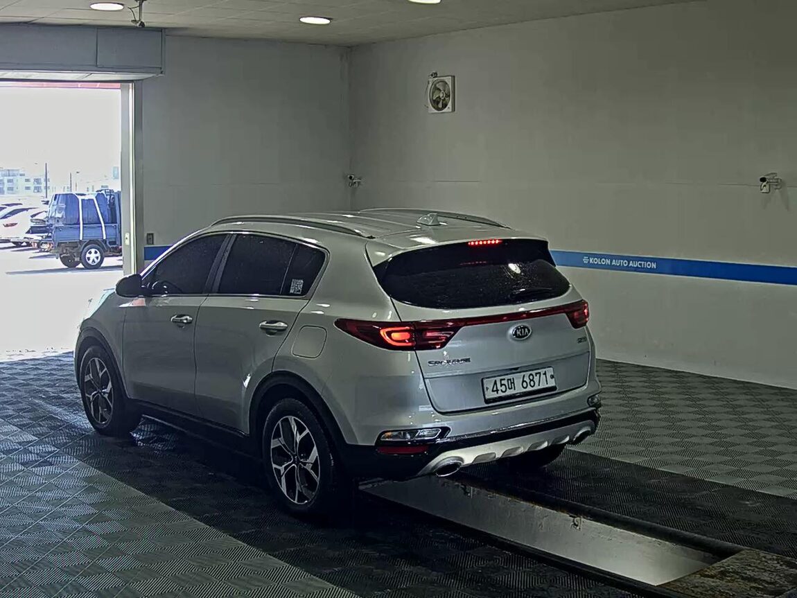 KIA SPORTAGE THE BOLD R2.0 DIESEL 2WD PRESTIGE 2019 - zdjęcie 6