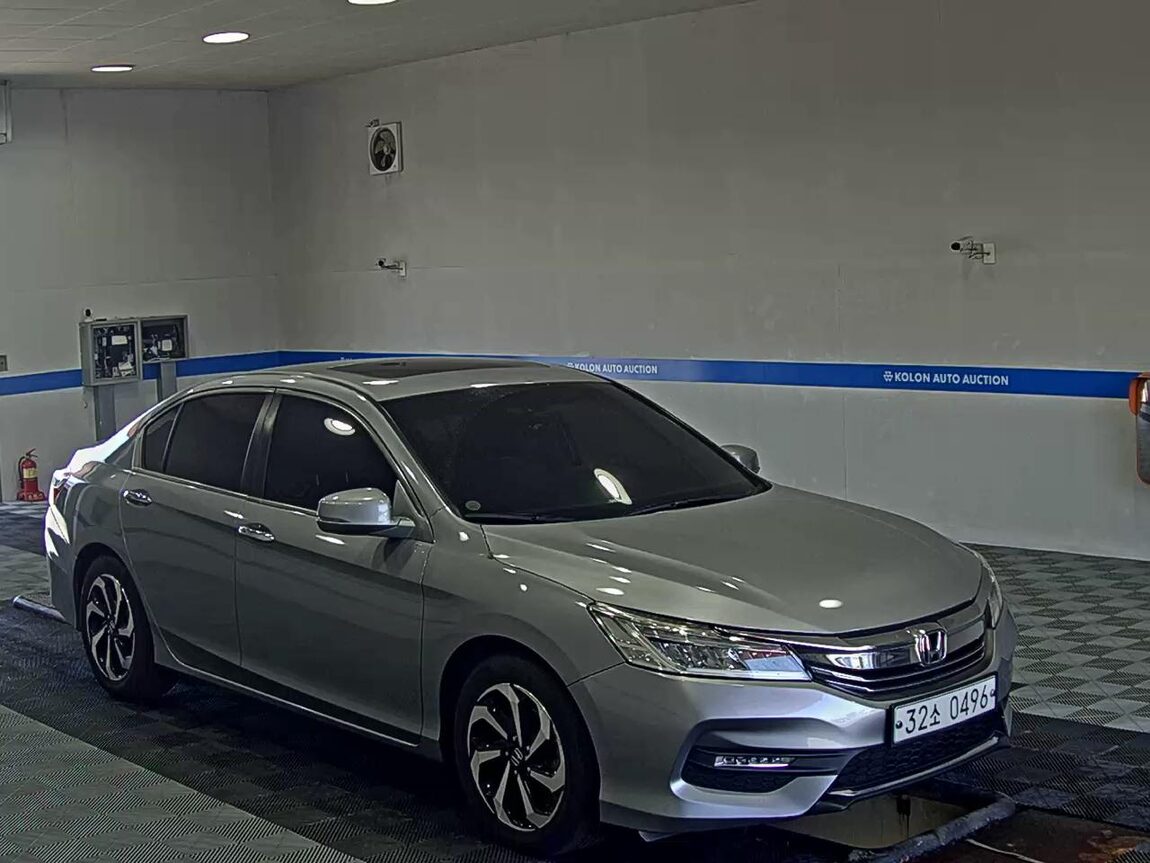 HONDA ACCORD (9TH GEN) 2.4 EX-L 2017 - zdjęcie 3