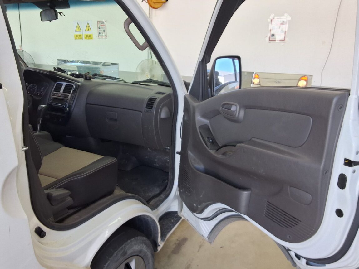 HYUNDAI PORTER II CRDi SUPER CAB EXTRA LONG WHEELBASE SMART 2019 - zdjęcie 11