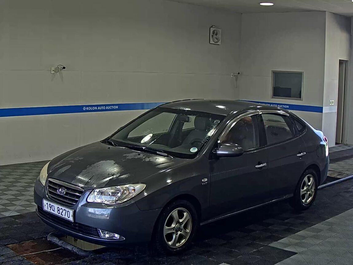 HYUNDAI AVANTE HD 1.6 VVT S16 LUXURY 2009 - zdjęcie 2