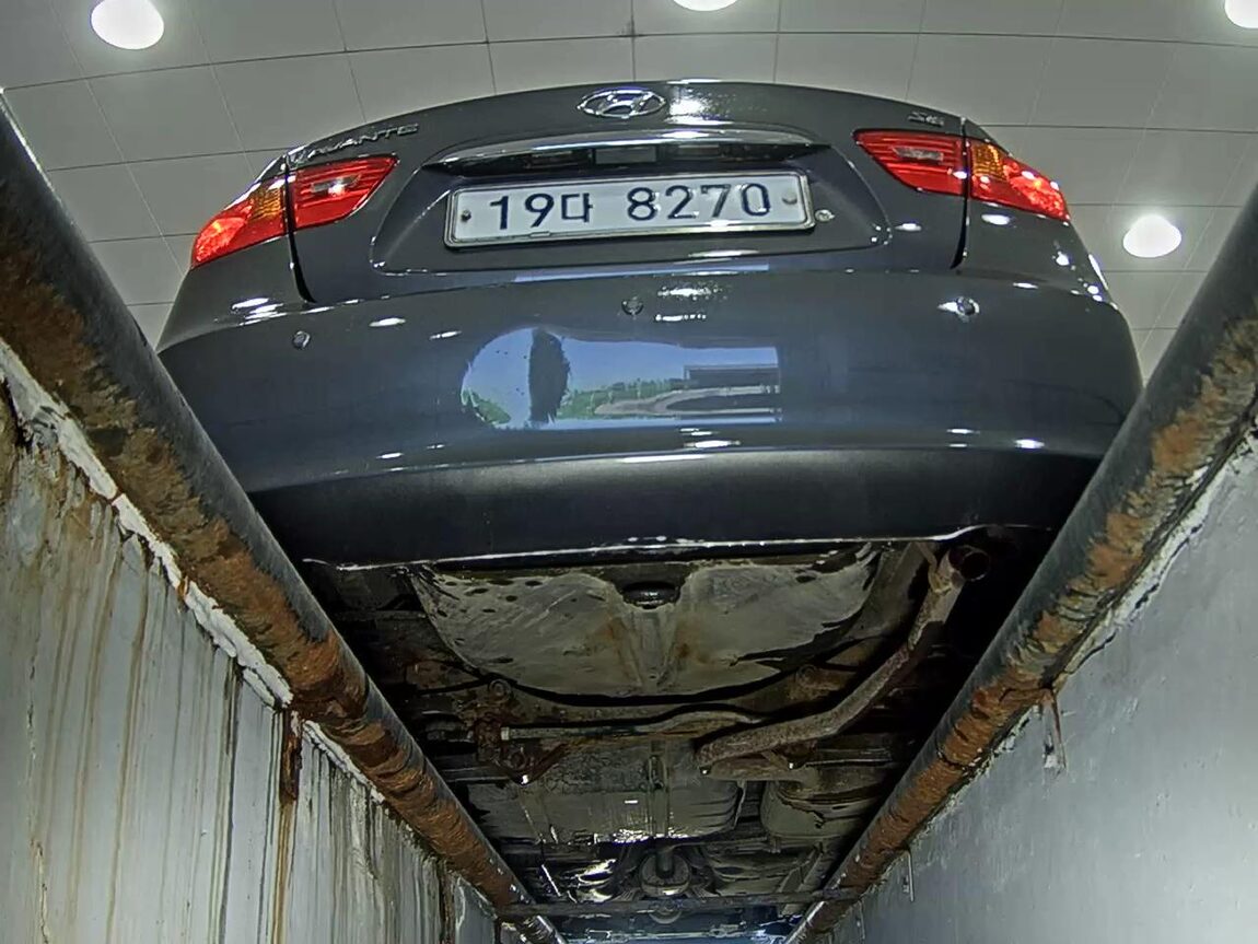 HYUNDAI AVANTE HD 1.6 VVT S16 LUXURY 2009 - zdjęcie 8