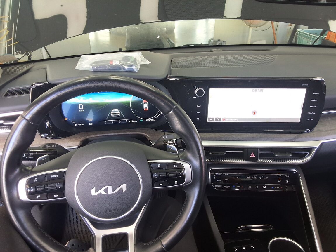 KIA NEW K5 HYBRID (DL3) 2.0 HEV NOBLESSE 2022 - zdjęcie 18