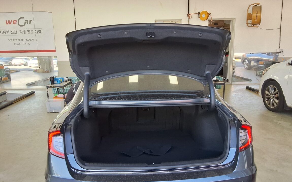 HYUNDAI SONATA (DN8) G2.0 PREMIUM PLUS 2023 - zdjęcie 15
