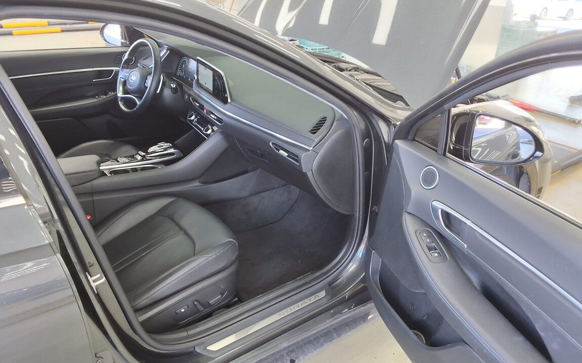 HYUNDAI SONATA (DN8) G2.0 PREMIUM PLUS 2023 - zdjęcie 14