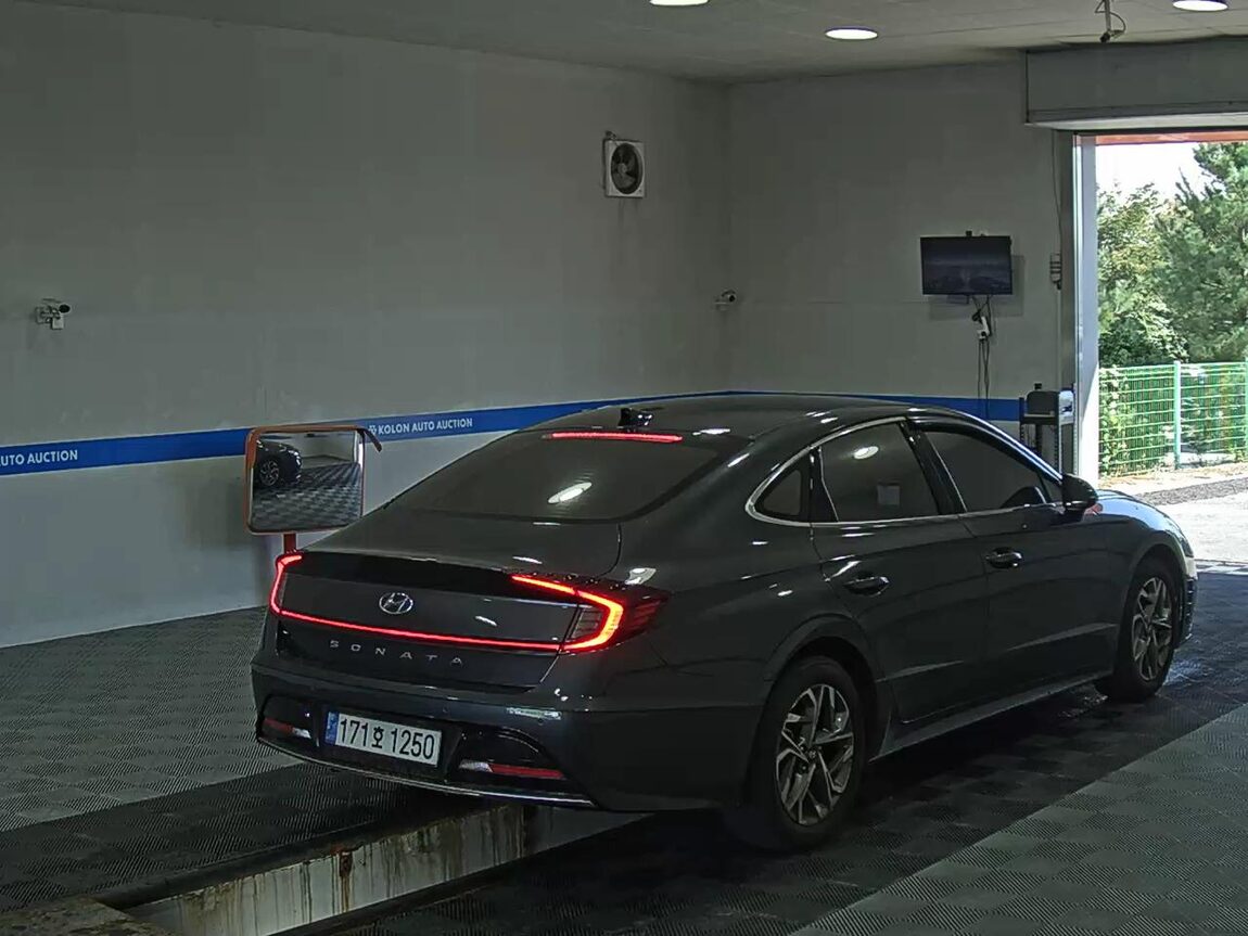 HYUNDAI SONATA (DN8) G2.0 PREMIUM PLUS 2023 - zdjęcie 5