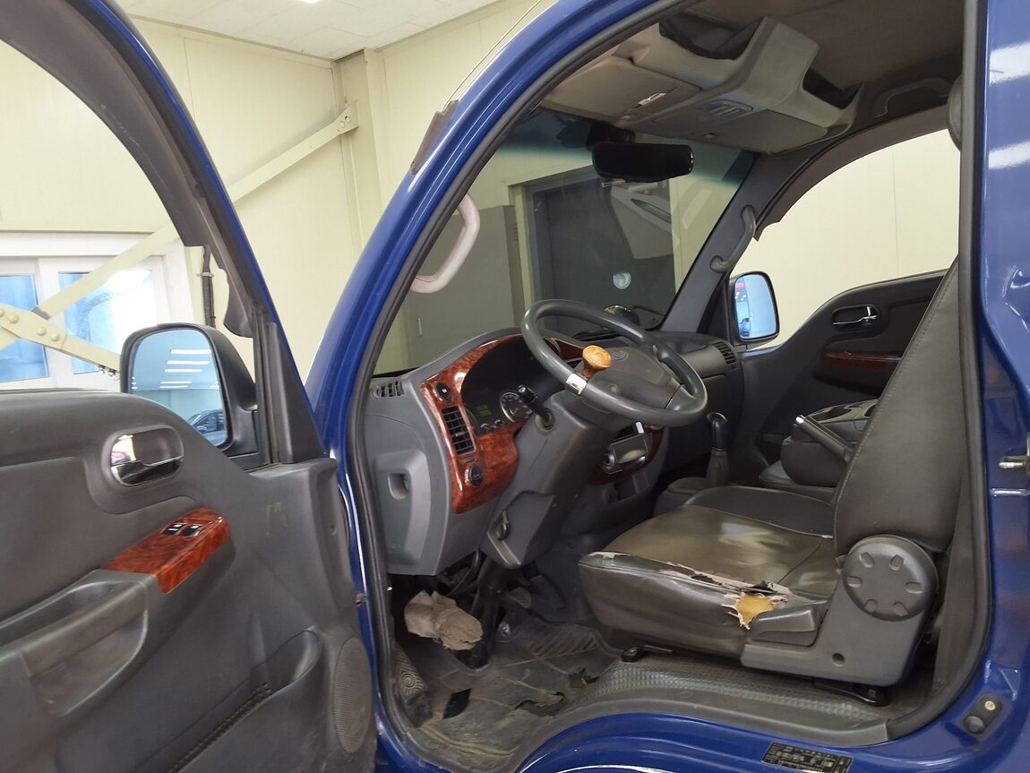 KIA BONGO III CARGO CRDi KING CAB LONG WHEELBASE 2008 - zdjęcie 11