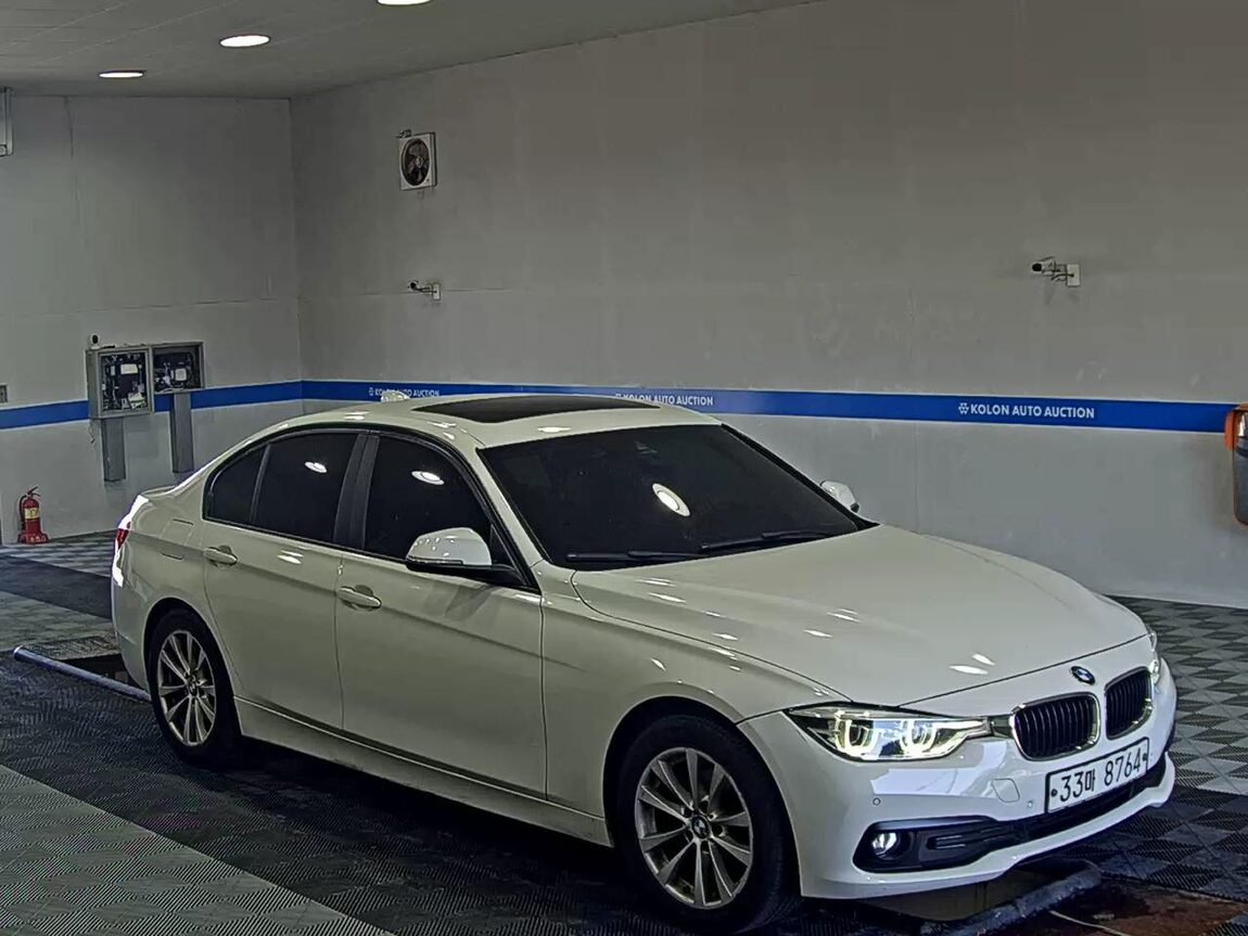 BMW 3 SERIES (6TH GEN) 320d 2018 - zdjęcie 3