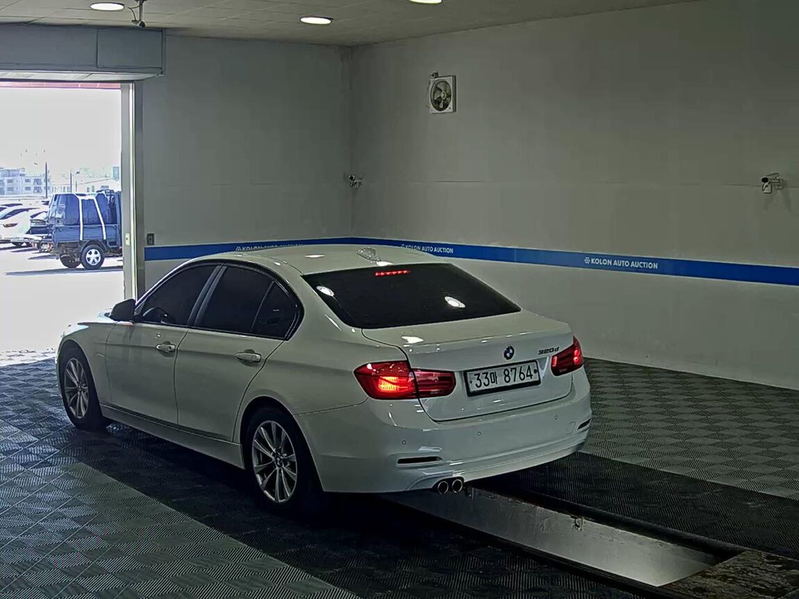 BMW 3 SERIES (6TH GEN) 320d 2018 - zdjęcie 6