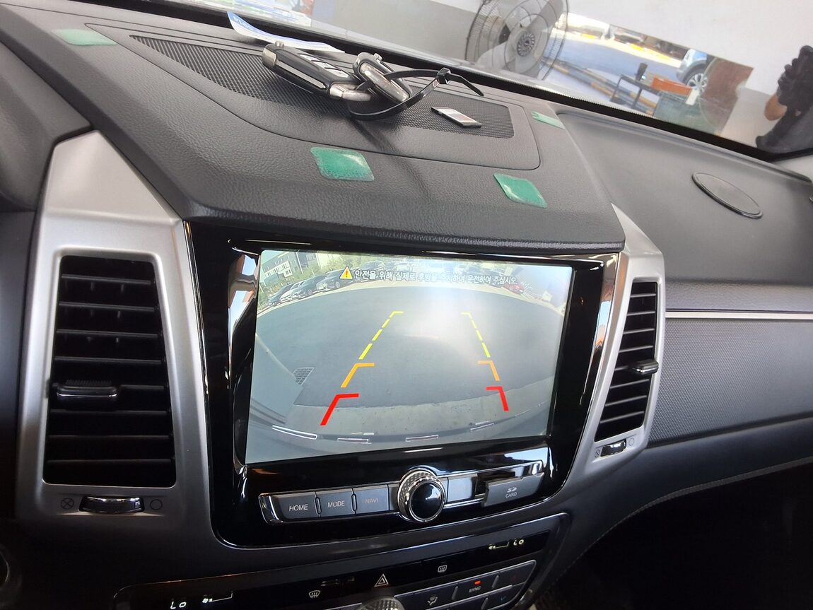 KG MOBILITY (SSANGYONG) REXTON SPORTS 2.2 4WD PRESTIGE 2018 - zdjęcie 18