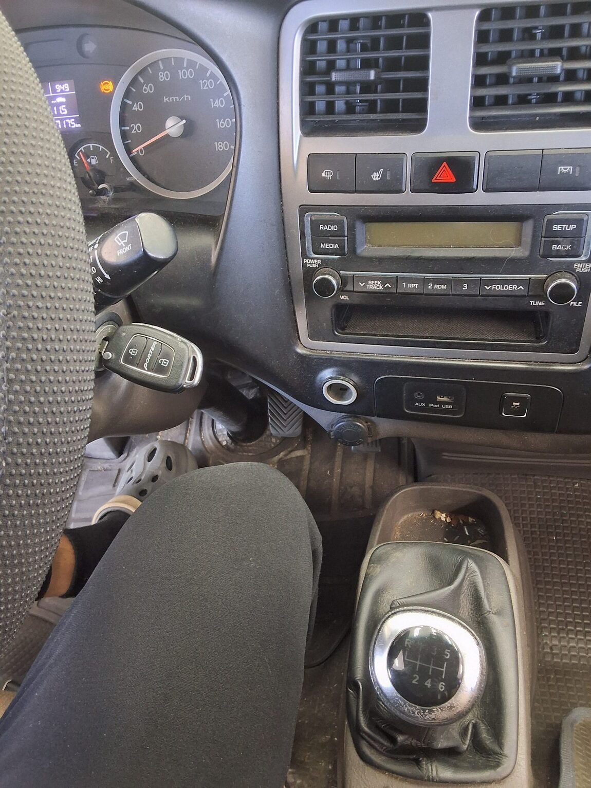HYUNDAI PORTER II WING BODY MANUAL 2019 - zdjęcie 15
