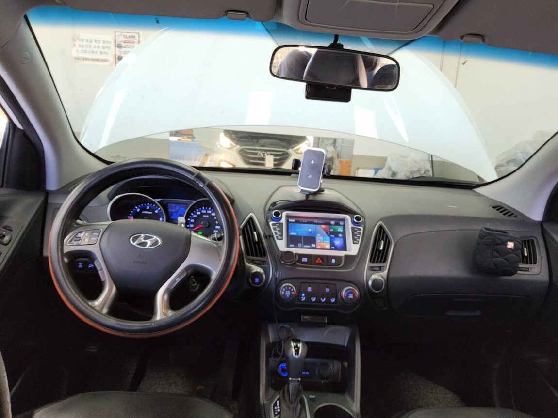 HYUNDAI NEW TUCSON ix DIESEL R2.0 4WD SMART 2014 - zdjęcie 11