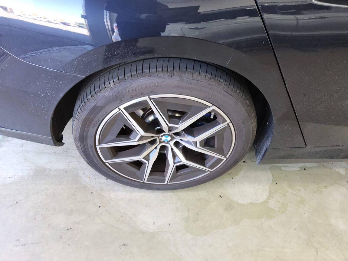 BMW 5 SERIES (8TH GEN) 520i M SPORT PACK 2025 - zdjęcie 27