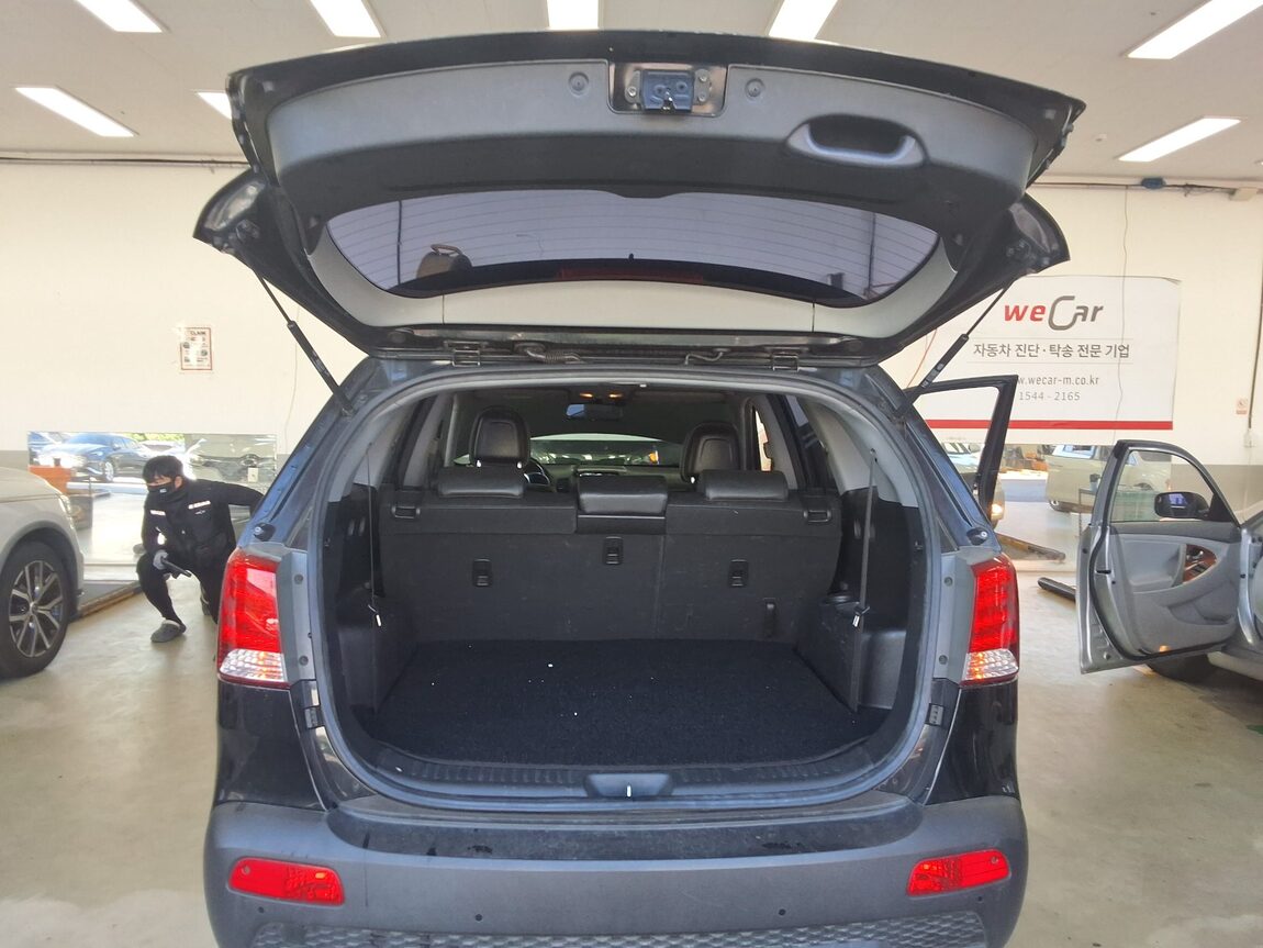 KIA SORENTO R DIESEL 2.2 2WD TLX LUXURY MODEL 2010 - zdjęcie 16