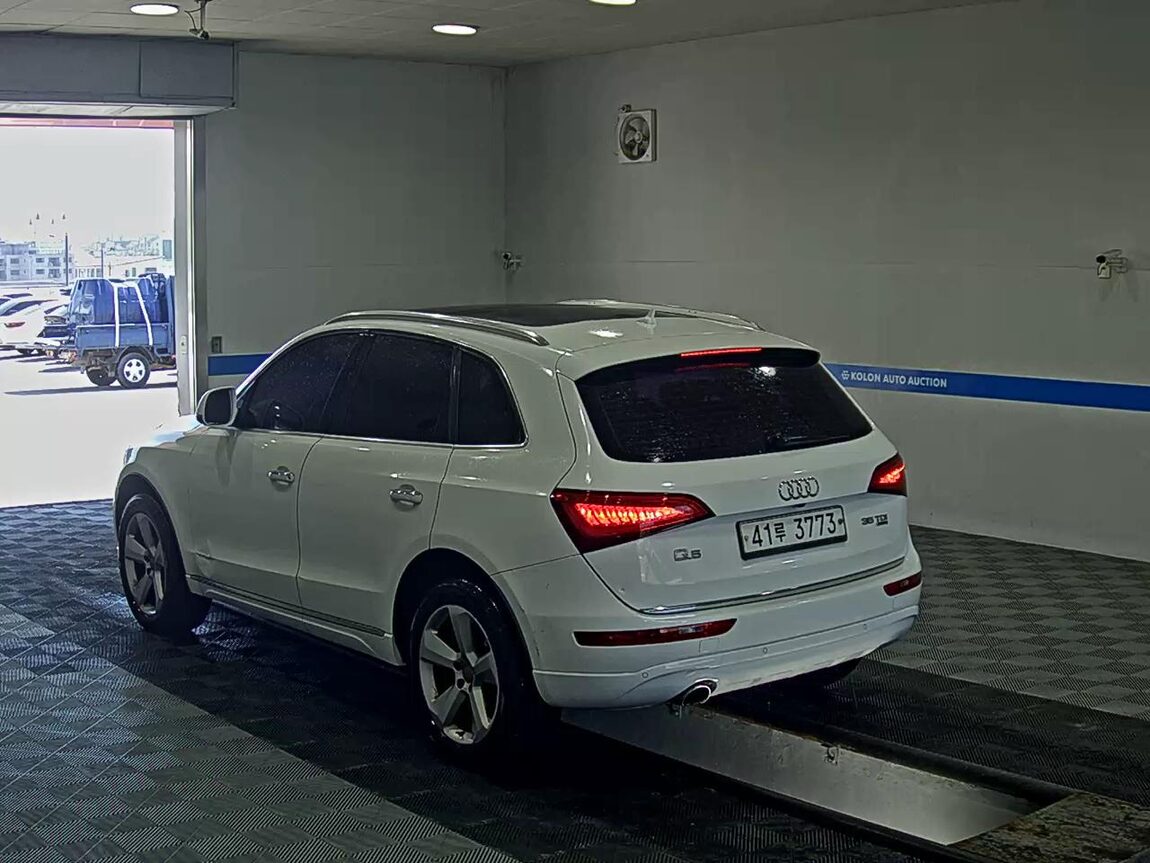 AUDI Q5 35 TDI QUATTRO DYNAMIC 2015 - zdjęcie 6