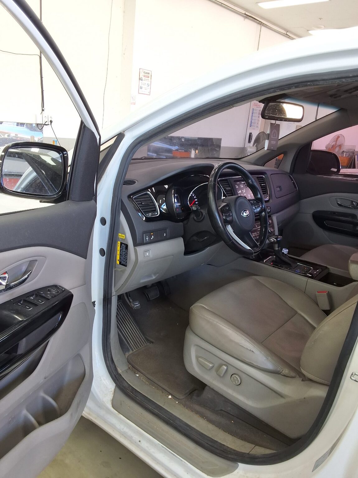 KIA ALL NEW CARNIVAL 9-SEATER DIESEL PRESTIGE 2018 - zdjęcie 10