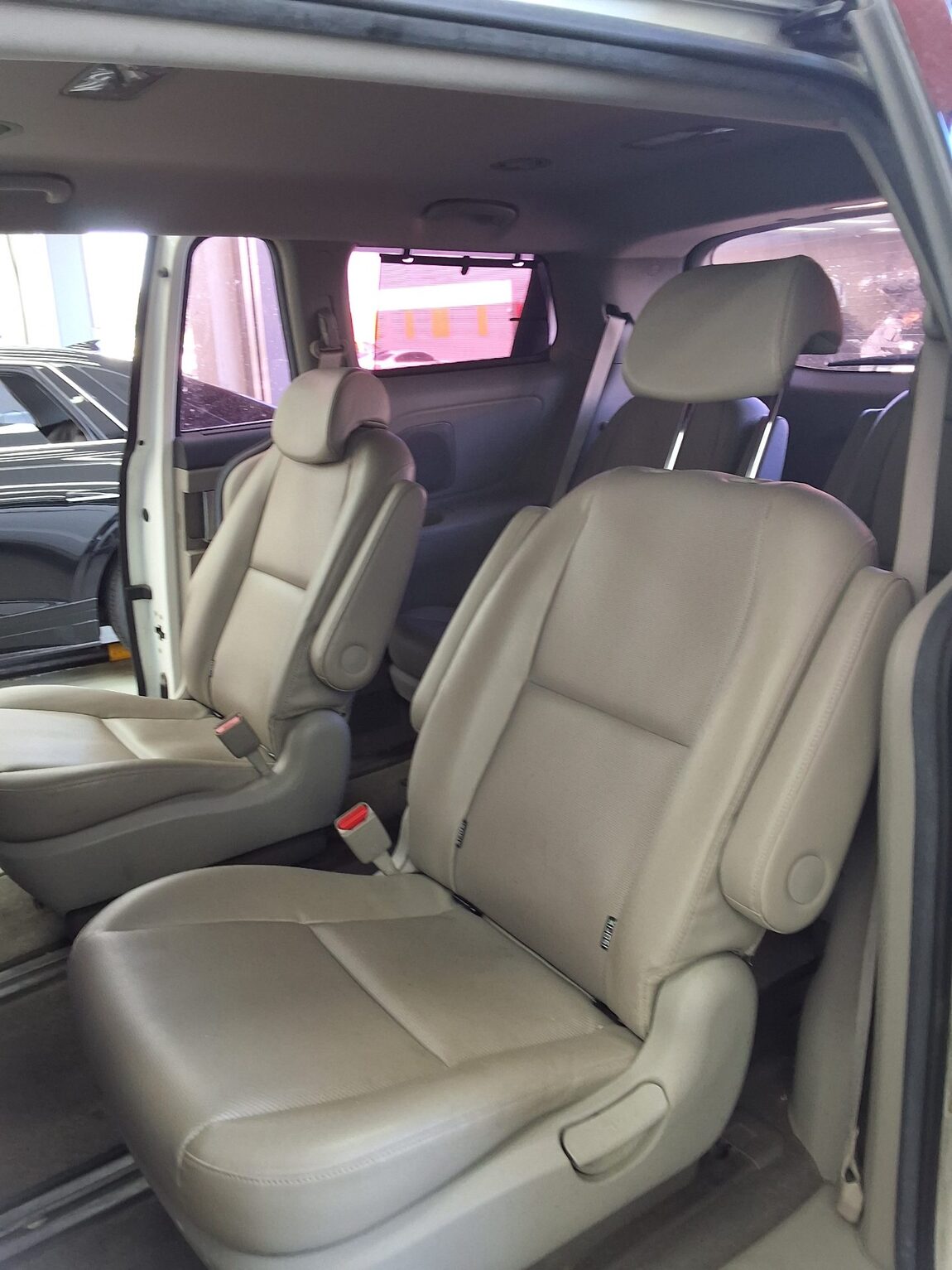 KIA ALL NEW CARNIVAL 9-SEATER DIESEL PRESTIGE 2018 - zdjęcie 12