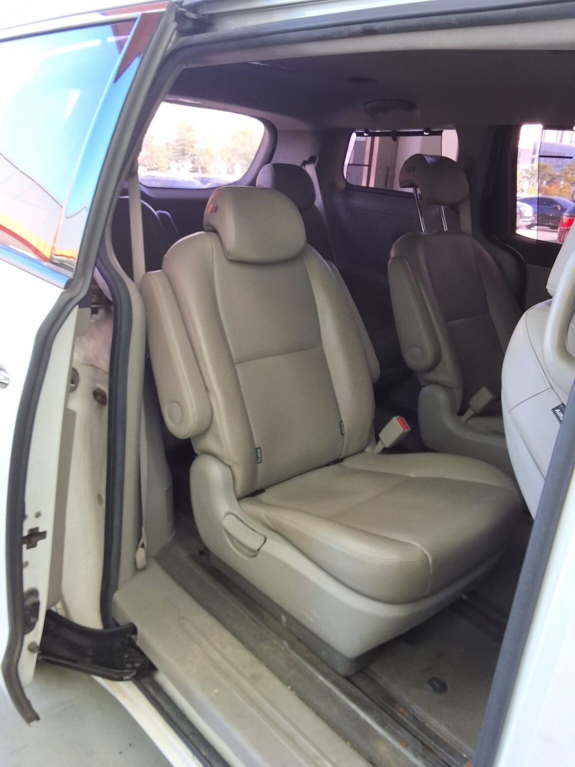 KIA ALL NEW CARNIVAL 9-SEATER DIESEL PRESTIGE 2018 - zdjęcie 13