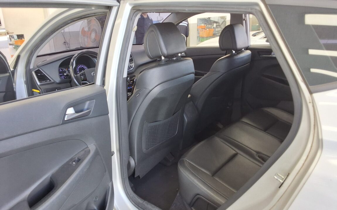 HYUNDAI ALL NEW TUCSON DIESEL R2.0 2WD SMART 2018 - zdjęcie 12